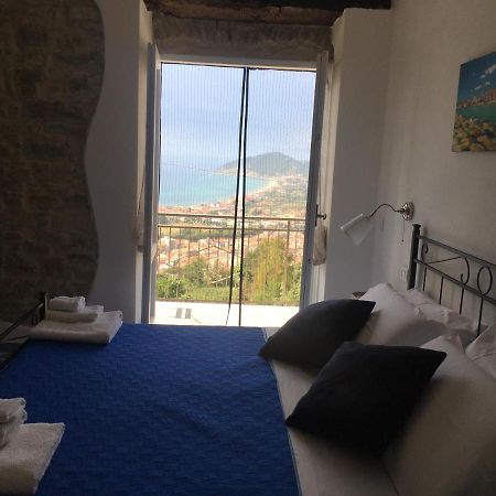 Casa Livia Διαμέρισμα Castellabate Εξωτερικό φωτογραφία